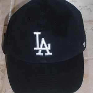 A snap closure LA dad hat